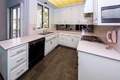 Building Photo - 10116 Empyrean Way