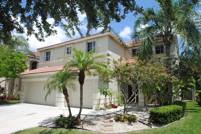 Building Photo - 3915 Hawks Ct
