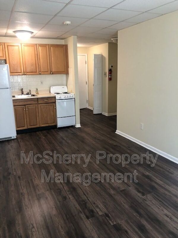 29 Logan Ave Unit 8, Glenolden, PA 19036 Condo for Rent in Glenolden