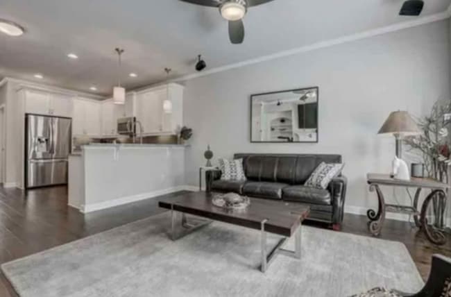 Building Photo - 2264 Lavista Ct NE