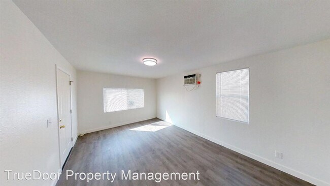 Building Photo - 2 br, 1 bath House - 26026 9th St.