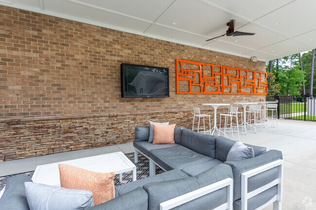 Cabaña junto a la piscina con TV y bar - Shellbrook