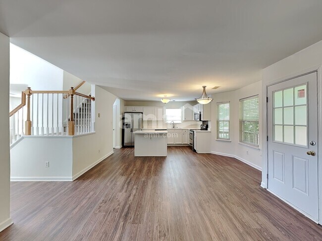 Foto del edificio - 6514 Pepperbush Ct