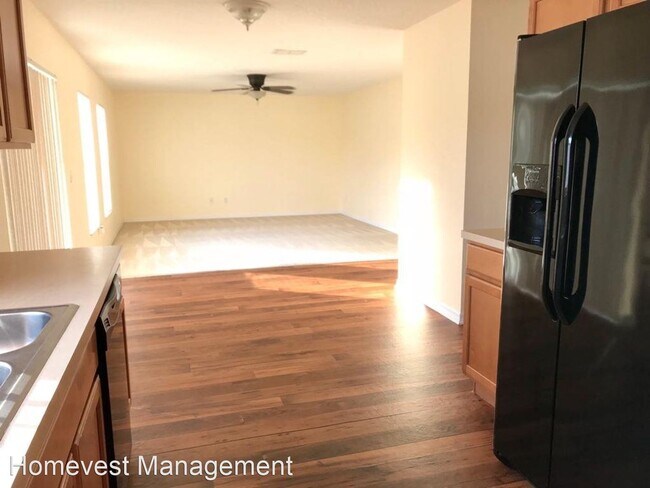 4 br, 2.5 bath House - 1256 Ocklawaha Drive photo'