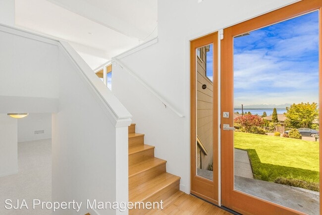 Building Photo - 3 br, 3 bath House - 12730 9th Avenue NW