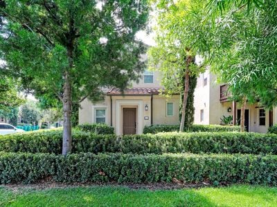 Photo - 64 Pathway Apartment