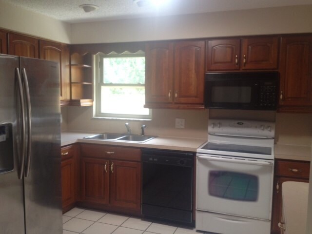 Foto del edificio - 3775 Spring Lake Rd