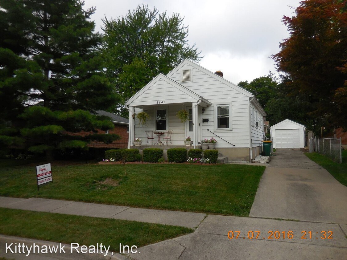 1841 Courtland Ave, Kettering, OH 45420 House Rental in Kettering, OH
