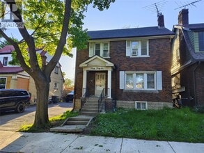 Building Photo - 3046 Alexander Ave
