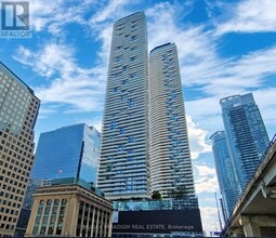 Building Photo - 100 Harbour St