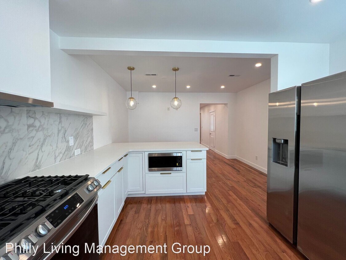 Primary Photo - 3 br, 1.5 bath House - 2622 East Somerset ...