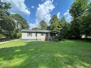 Building Photo - 201 Herring Rd