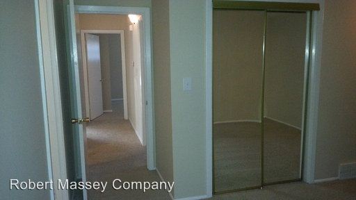Building Photo - 4707 Miles Ln
