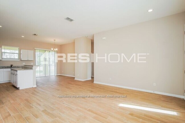 Foto del edificio - 35 Sawfish Ln