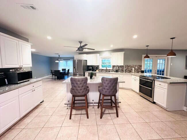 Foto del edificio - 4540 Mathis St