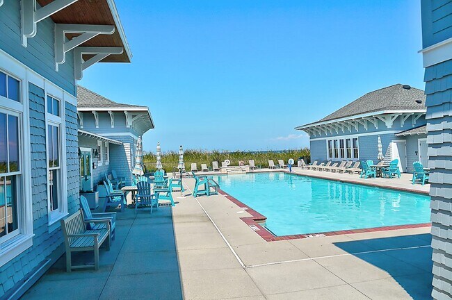 Village Square Apartments At East Beach Norfolk Va Apartments Com Village Square Apartments At East Beach Norfolk Va Apartments Com