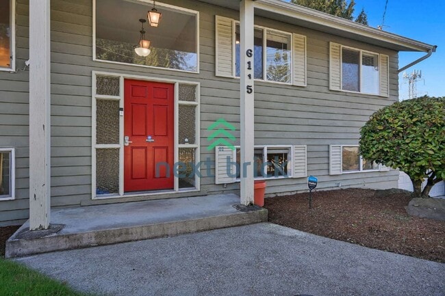 Photo - Prime Bellevue Home in a Highly Desirable Neighborhood