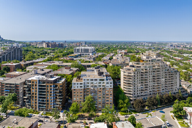 Aerial Photo - Hensall Ontario Northcrest Apartments