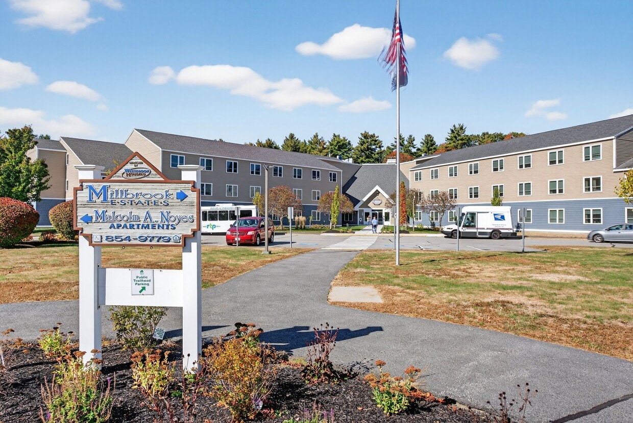 Photo - 300 E Bridge St (Westbrook, ME)