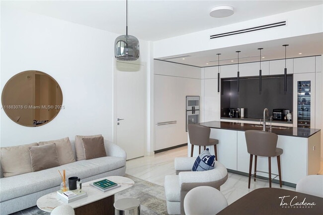 Foto del edificio - 300 Biscayne Blvd Way