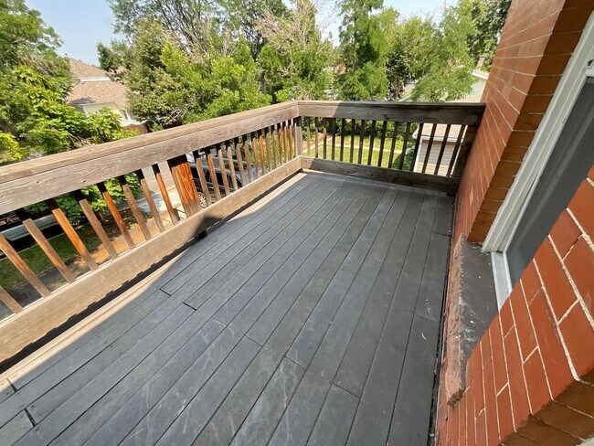 Photo - 2110 Grove Cir W Apartment