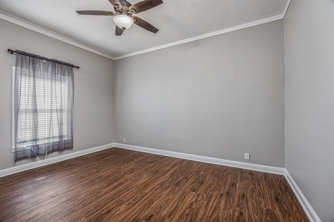 Foto del edificio - 3525 Bridgette Ln