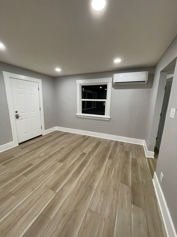 Foto del edificio - 9820 Veterans Dr SW