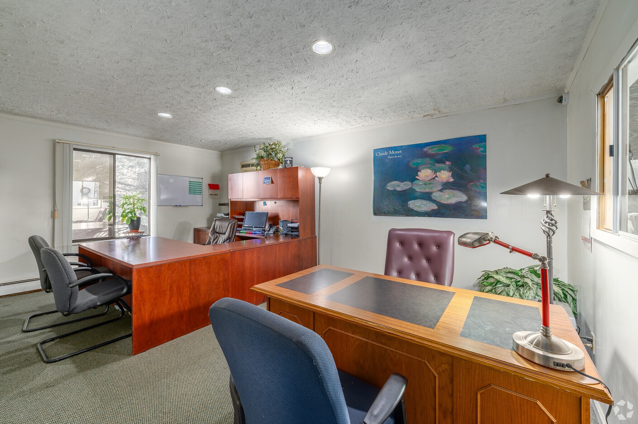 Pinebrook Tower Apartments – photo 3