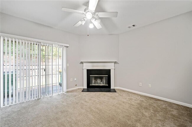 Foto del edificio - 3206 Hidden Cove Cir NW