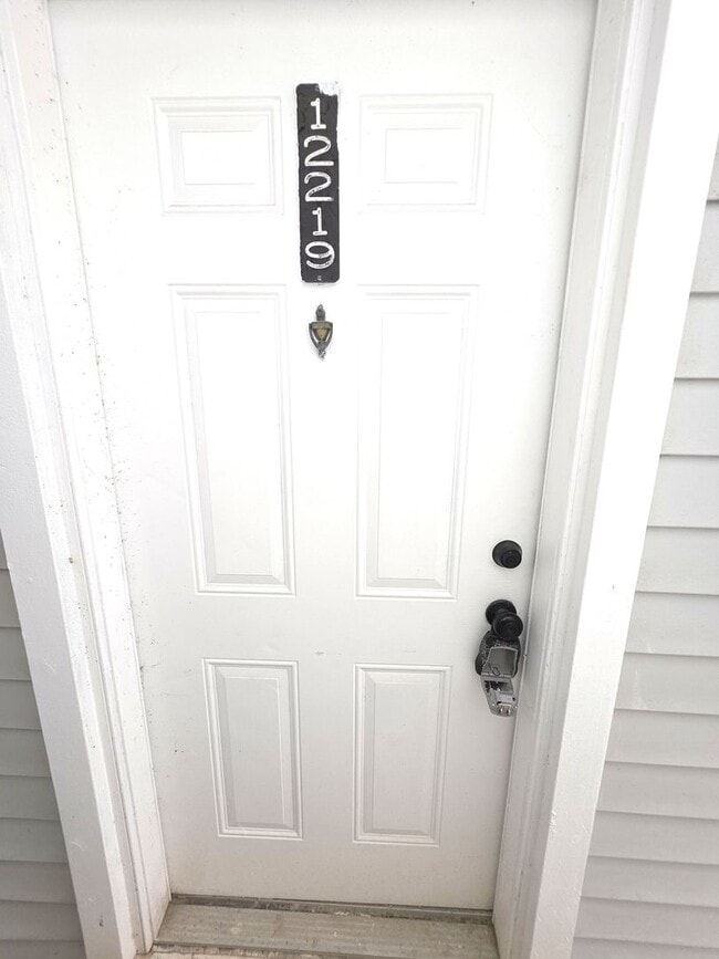 Building Photo - Carrollwood Gables Hideaway