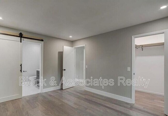 Foto del edificio - 7209 Woods Edge Ct