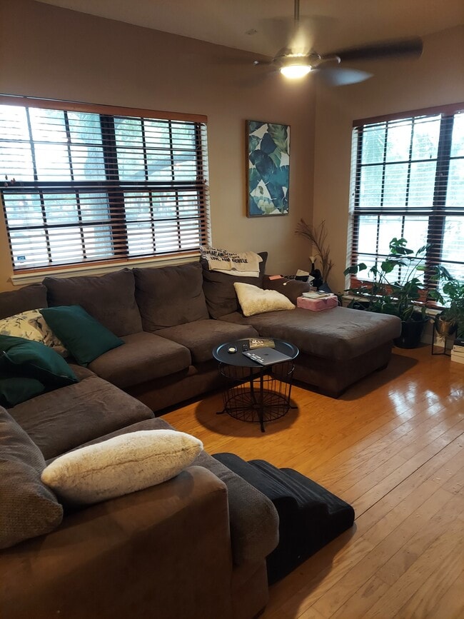 Foto del edificio - 605 3rd Ave S