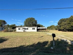 Building Photo - 118 Hilltop Meadows Dr