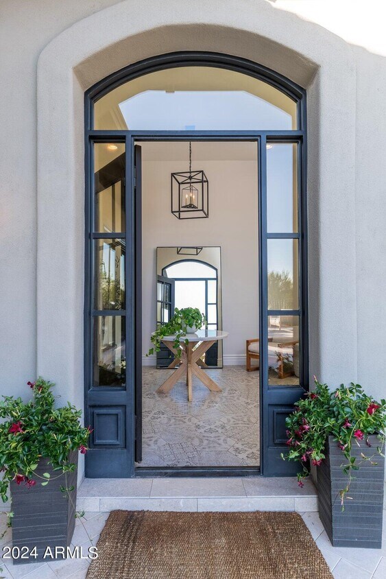 Foto principal - 5460 E Desert Jewel Dr