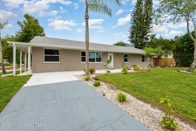 Foto del edificio - 58 Moore Ave