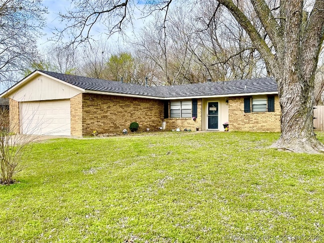 Building Photo - 1904 Quail Run Building Photo - 1904 Quail Run