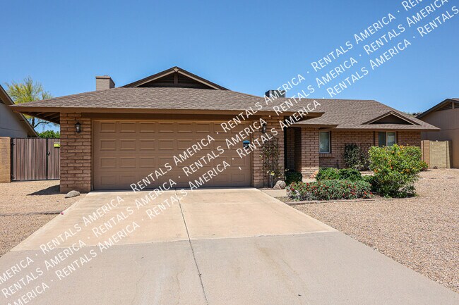 Building Photo - 1722 W Banff Ln