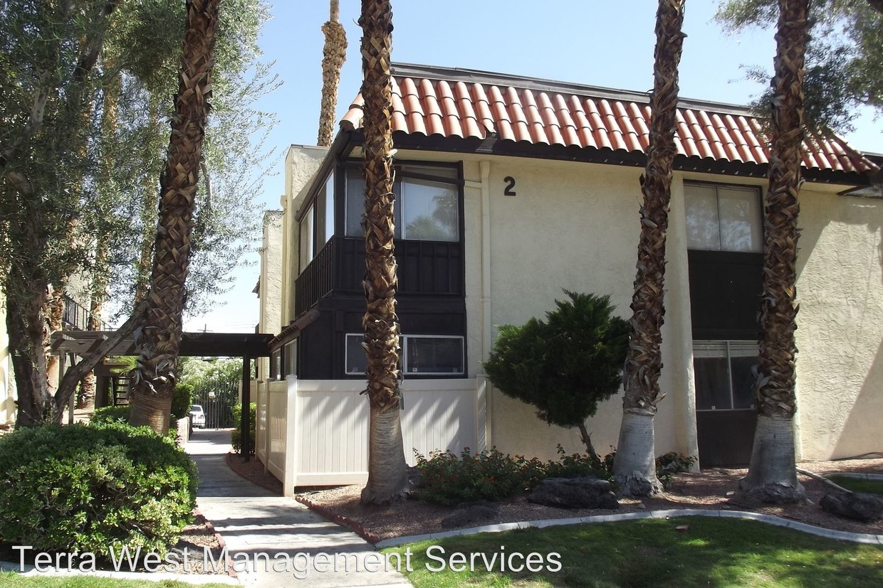 Foto principal - 1 br, 1 bath House - 1420 Vegas Valley Dr #22