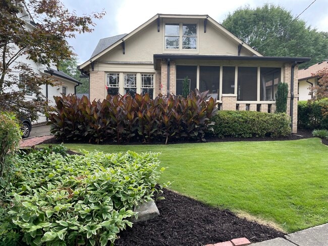 Foto del edificio - 1304 Northview Ave NE
