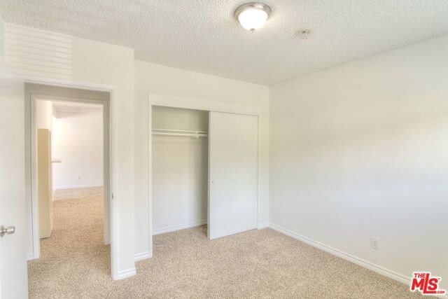 Foto del edificio - 4310 Lowell Ave