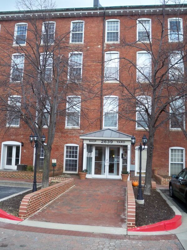 Primary Photo - 2639 Boston St