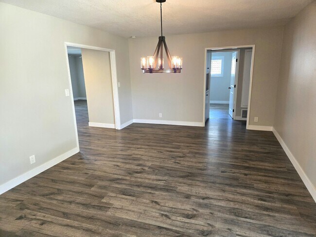 Foto del edificio - 3507 Merrimac Ave