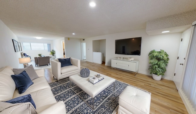 Foto del interior - Encino Towers