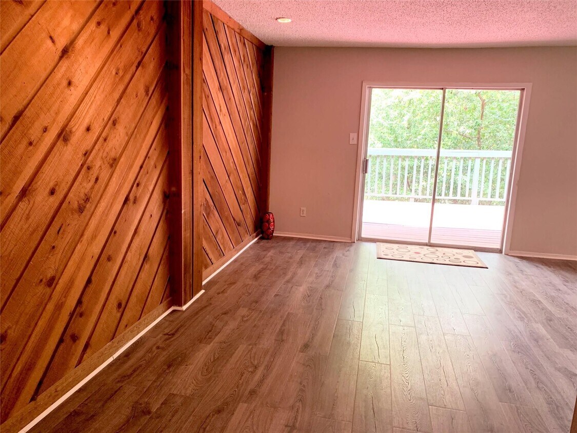 Foto del edificio - 8281 Kingsbrook Rd