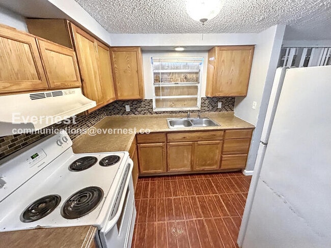 Foto del edificio - 13000 120th St N