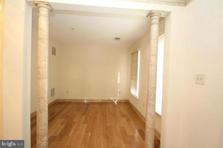 Foto principal - 1106 N Fairfax St