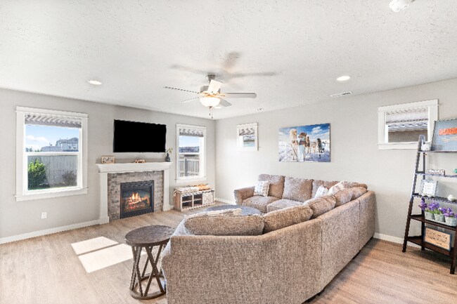 Foto del edificio - 10565 W Daylily Ave