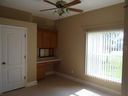 Building Photo - 2811 Suncoast Lakes Blvd