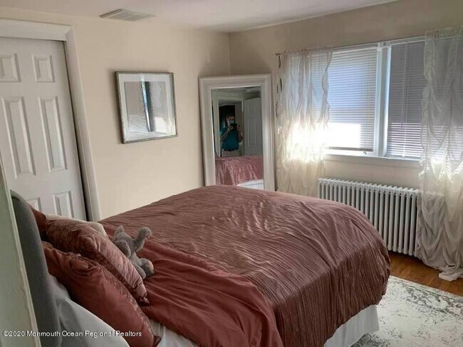 Foto del edificio - 1216 Briarwood Rd