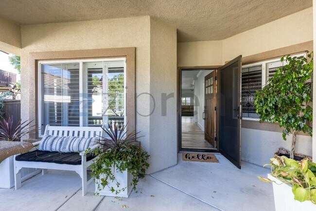 Foto del edificio - 3266 Meadow Grass Ln